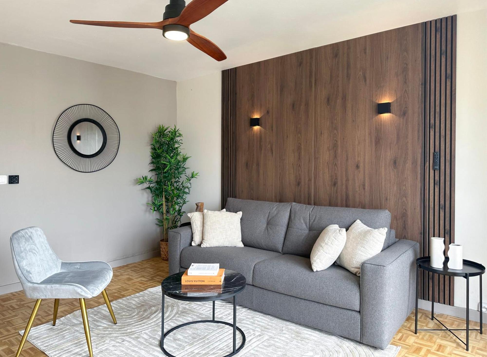 Brand-New Studio With Eiffel Tower View Parigi Esterno foto